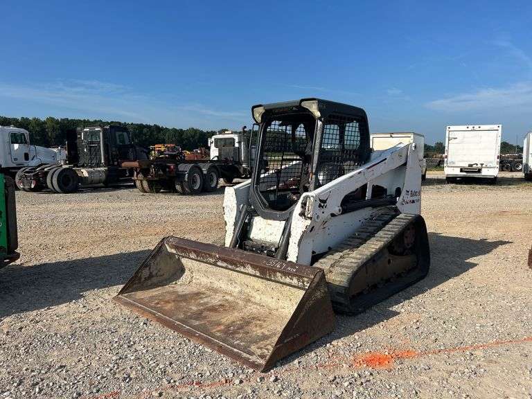 Bobcat T630 Skid Steer Loader