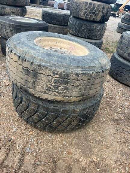 (2) 425/65R22.5 Tires w/ Rims