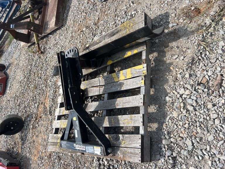 Mahindra 5' 3pt Blade