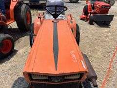 Kubota B6200 Tractor
