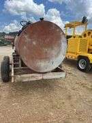 1,000 Gallon Pull Type Fuel Trailer