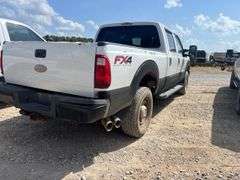 2012 Ford F-350 XL 4x4 Crew Cab Pickup