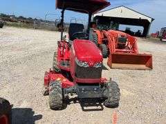 Massey Ferguson GC2400 4x4 Tractor w/ 60" Mower