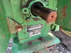 John Deere 1050 Tractor