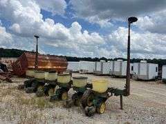 John Deere 3pt 6 Row Planter
