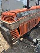 Kubota L3350 4x4 Tractor