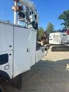 Ford F-550 Reg Cab Bucket Truck