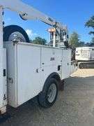 Ford F-550 Reg Cab Bucket Truck