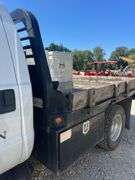 2013 Ford F-350 XL 4x4 Crew Cab Dually Flatbed Pickup