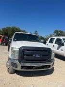 2013 Ford F-350 XL 4x4 Crew Cab Dually Flatbed Pickup