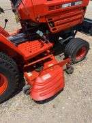Kubota B6200 Tractor w/ 44" Mower