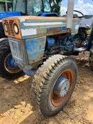 Long 4x4 Tractor *INOP