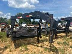 2013 C & M 7' x 20' T/A Gooseneck Trailer