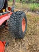 Kubota B2400 Tractor w/ Mower *INOP