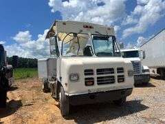 1998 International S/A Box Truck *INOP