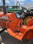 Kubota L2250 Tractor