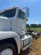1989 Freightliner T/A  Conventional Daycab Truck *INOP