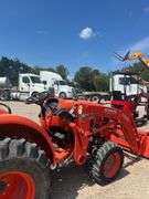 Kubota L3901 Tractor w/ Loader & Rhino 5' Cutter