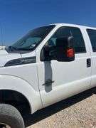 Ford F-350 XL 4x4 Crew Cab Service Truck