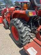 Kubota L3901 Tractor w/ Loader & Rhino 5' Cutter