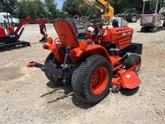 Kubota B6200 Tractor w/ 44" Mower