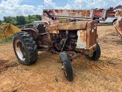 International 504 Tractor *INOP