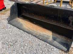 90" Skid Steer Q/A Bucket