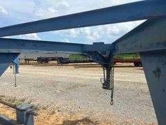 2009 82" X 20' T/A Gooseneck Trailer