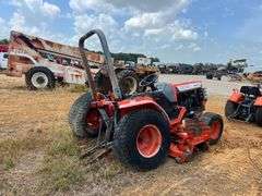 Kubota B2400 Tractor w/ Mower *INOP