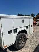 Ford F-350 XL 4x4 Crew Cab Service Truck