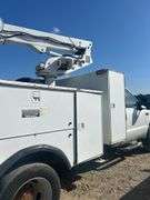Ford F-550 Reg Cab Bucket Truck