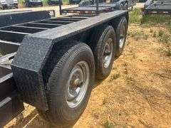 2010 6.5' x 20' Tri/Axle  Trailer