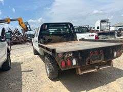 2011 Ford F-250 XL Crew Cab 4x4 Flatbed Pickup