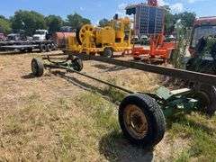 John Deere Pull Type Header Wagon