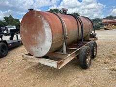 1,000 Gallon Pull Type Fuel Trailer