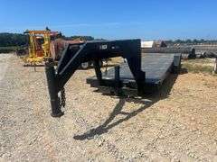80" x 26' T/A Gooseneck Trailer