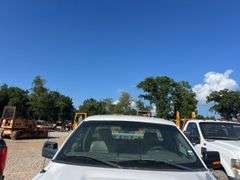 2009 Ford F-150 XL Reg Cab Pickup