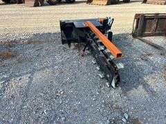 Unused Wolverine 72" Skid Steer Q/A Trencher