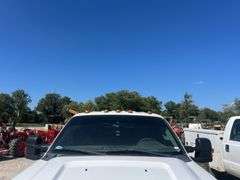 2013 Ford F-350 XL 4x4 Crew Cab Dually Flatbed Pickup