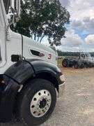 2010 Peterbilt 384 T/A Sleeper Truck *INOP