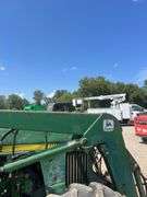 John Deere 1650 Tractor w/ Loader