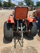Kubota B6200 Tractor