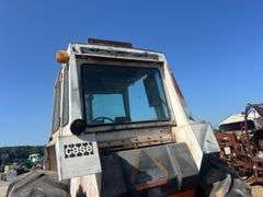 Case 451 Cab Tractor w/ Loader *INOP