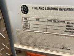 2007 Wells 82" X 16' T/A Enclosed Trailer