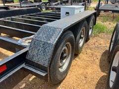 2010 6.5' x 20' Tri/Axle Trailer