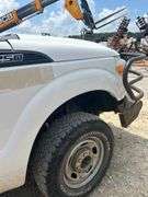 2012 Ford F-250 XL 4x4 Crew Cab Pickup