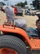 Kubota B6200 Tractor