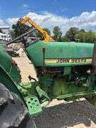 John Deere 1050 Tractor