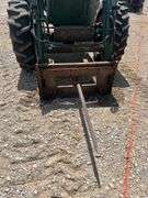 John Deere 1650 Tractor w/ Loader