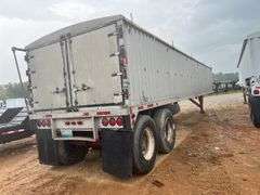 36' T/A Flat Bottom Grain Trailer